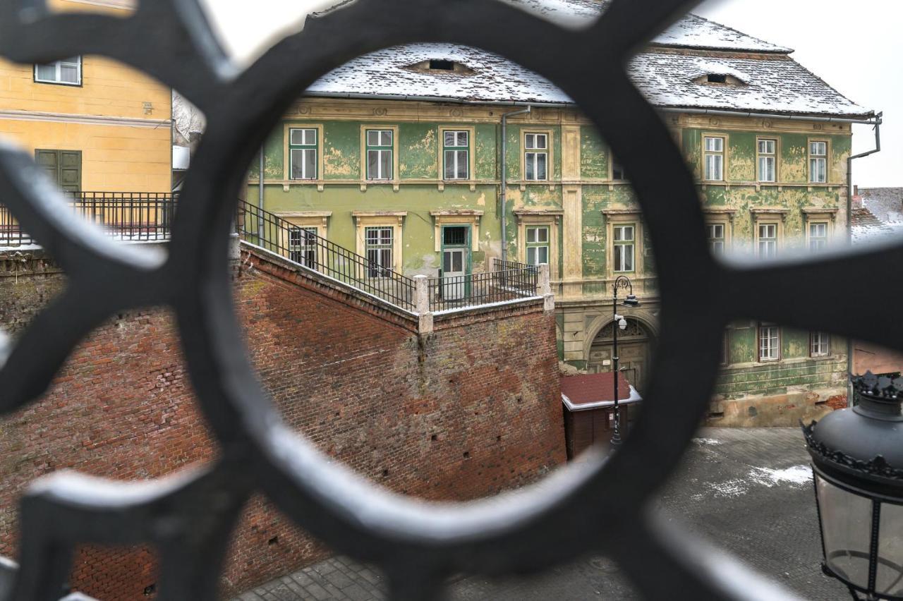 Apartment Bridge Queen Sibiu Eksteriør billede
